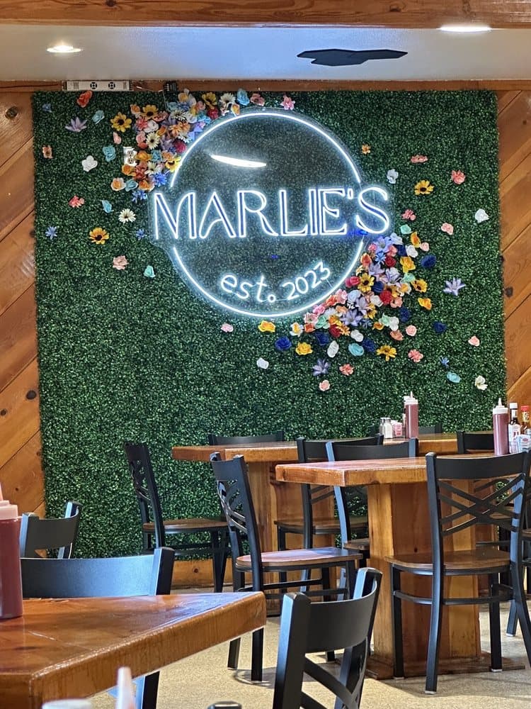 Cover image of Marlie's Restaurant company