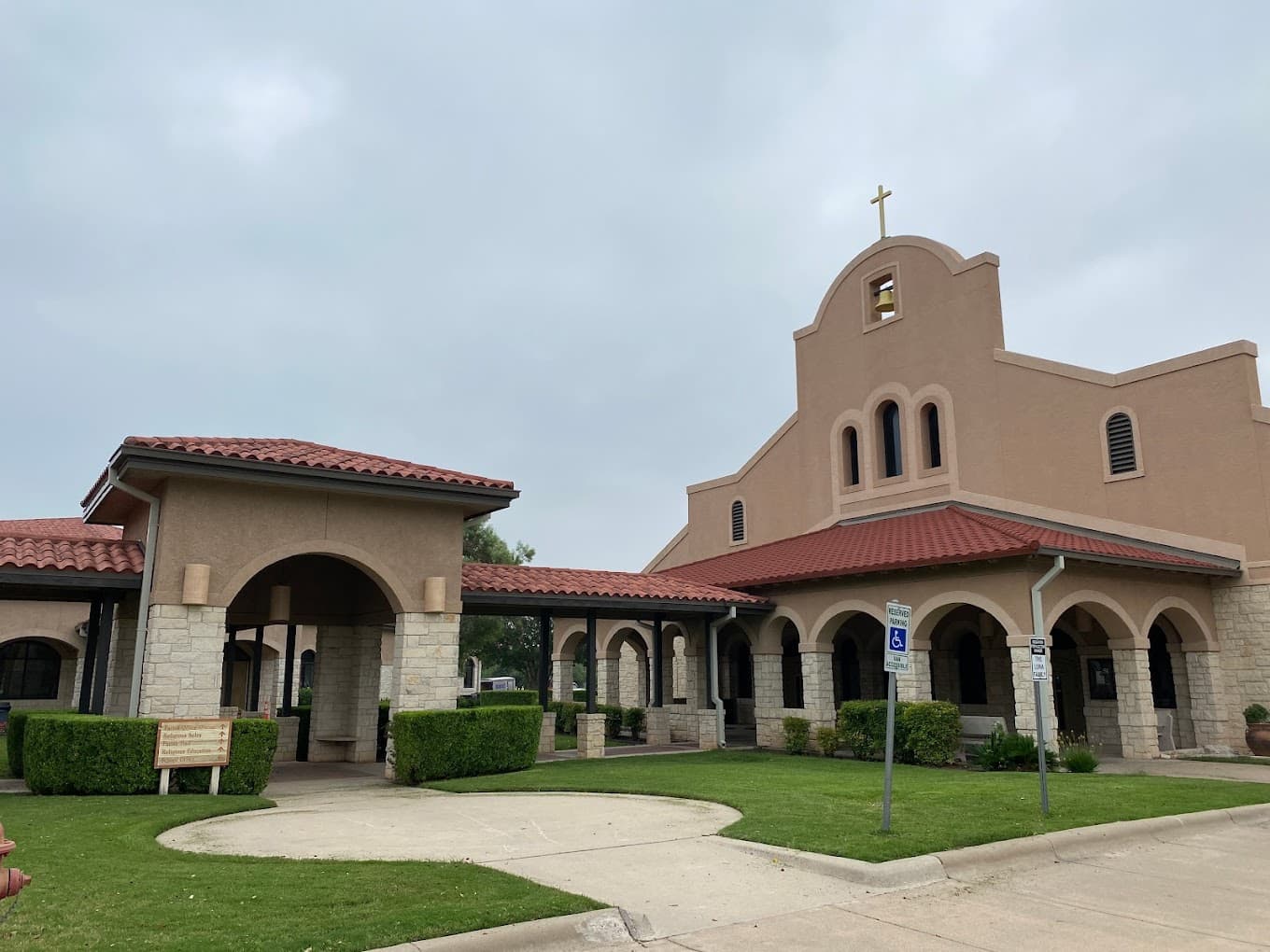 Cover image of Santa Cruz community